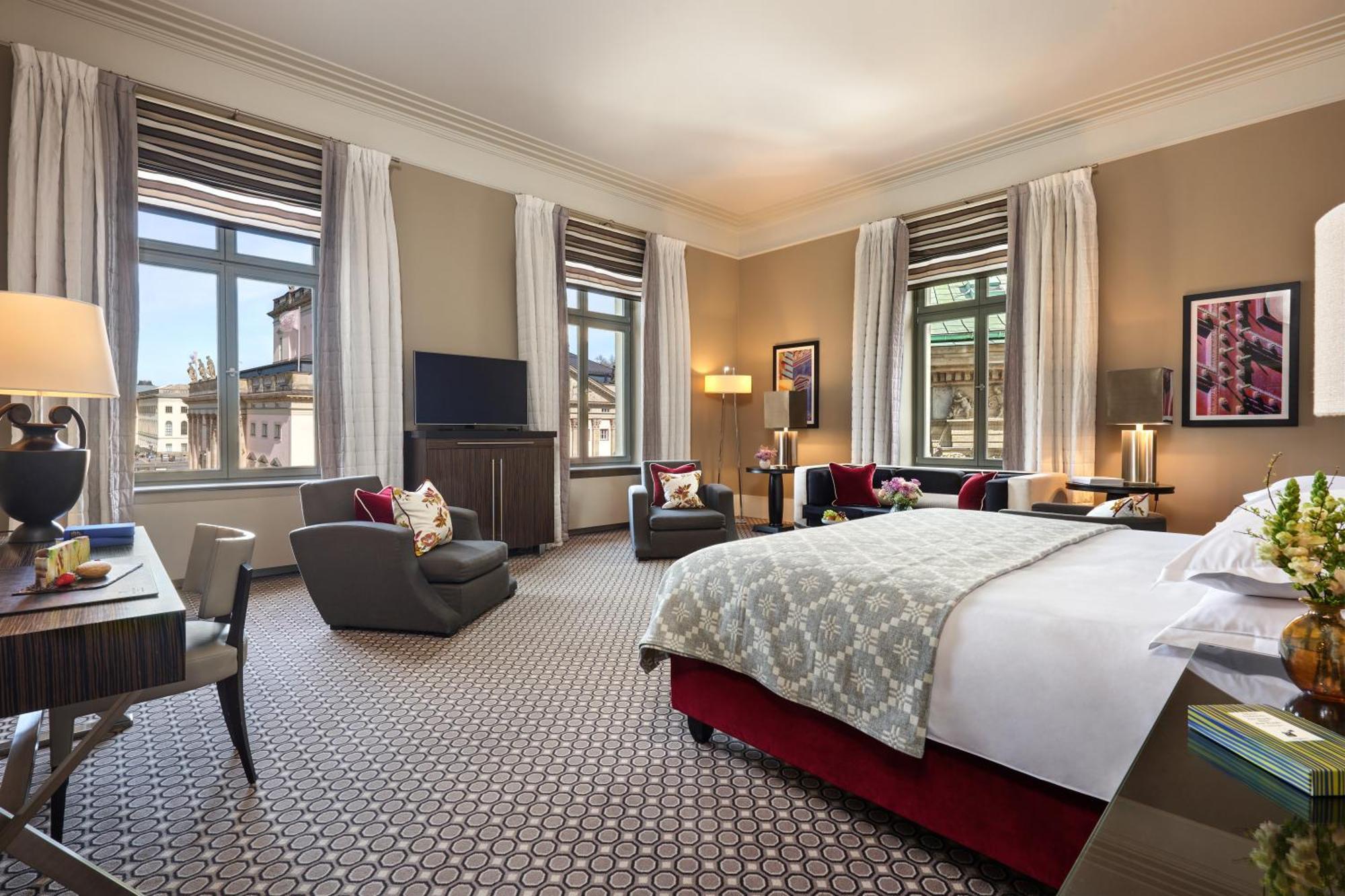 Rocco Forte Hotel De Rome Берлин Екстериор снимка