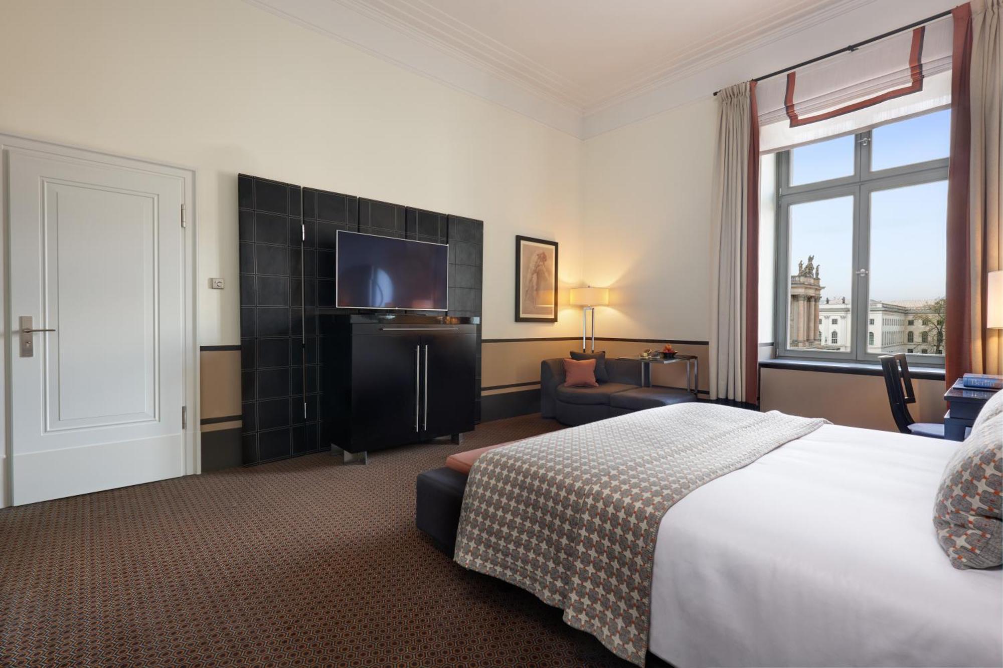 Rocco Forte Hotel De Rome Берлин Екстериор снимка